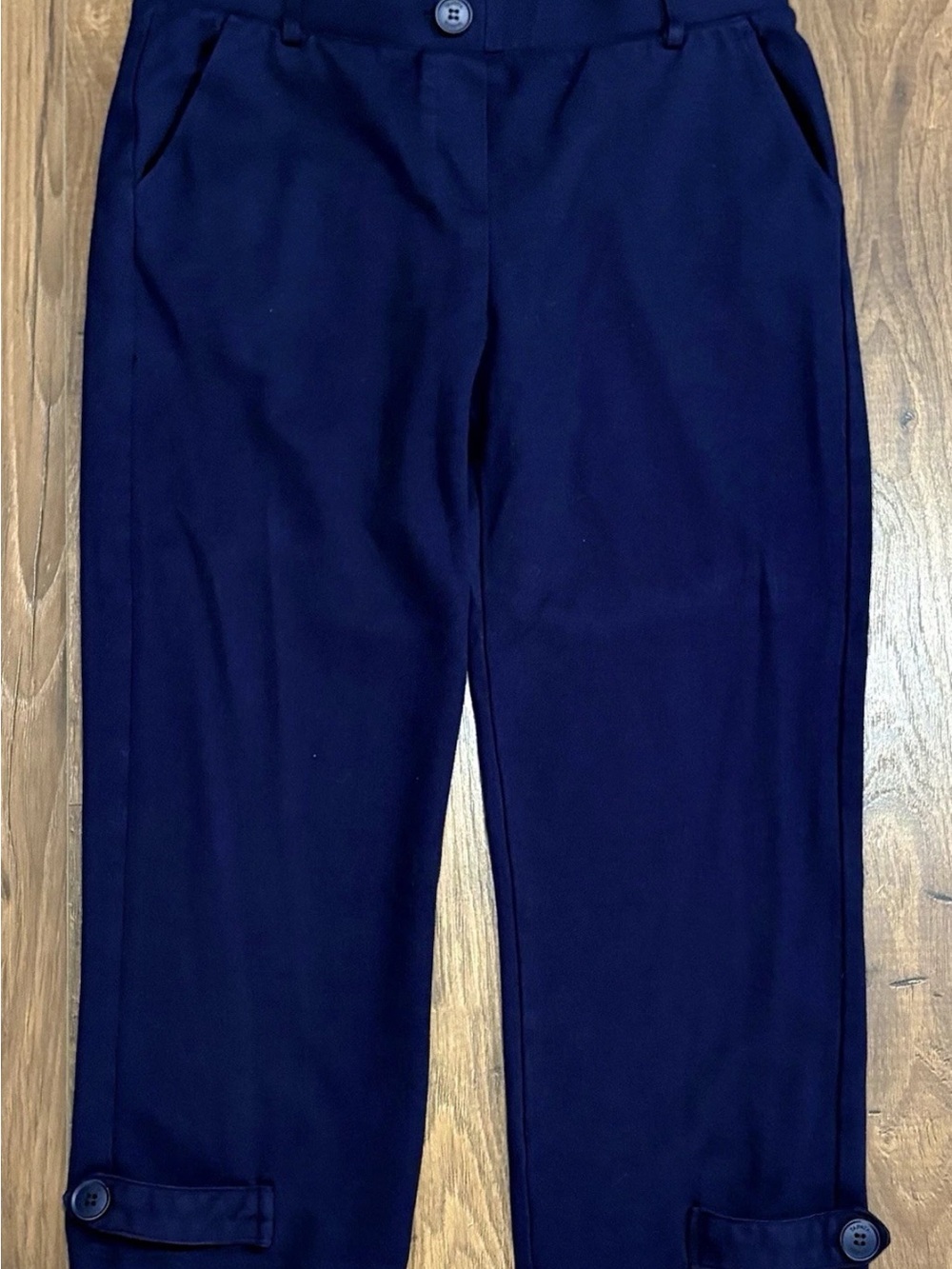 Source Unknown Navy Cropped Capris with Button Tab Hem